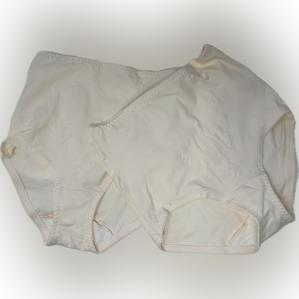 Bali 8037 Cotton Brief Light Control Panty Underwear Shaper Ivory 2 Pair Medium